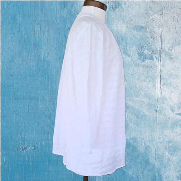 J. McLaughlin White Collarless Button Down Top Size XL Textured Stripe - Picture 4 of 9